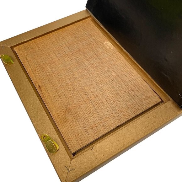 Floral Gilt Wood Photo Frame for 5x7" Photo plus Photo Sleeve Insert - Picture 12 of 13